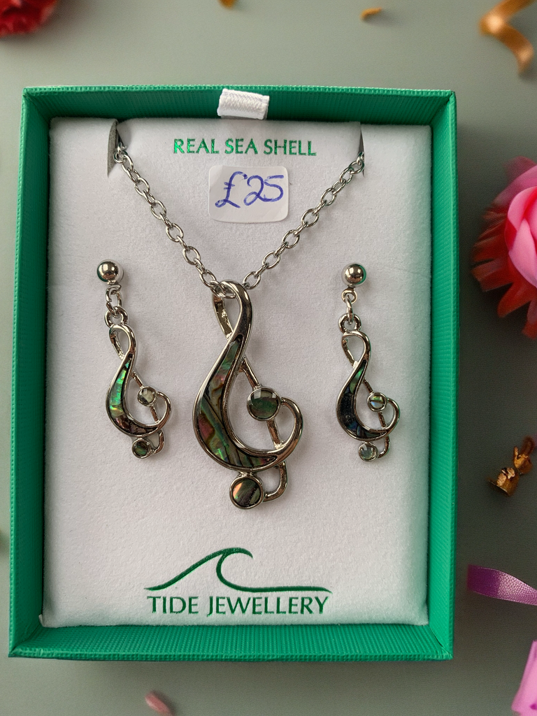 Treble Clef Jewellery Set