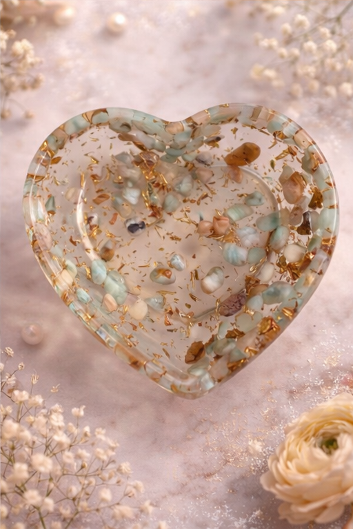 Natural Tone Heart Trinket