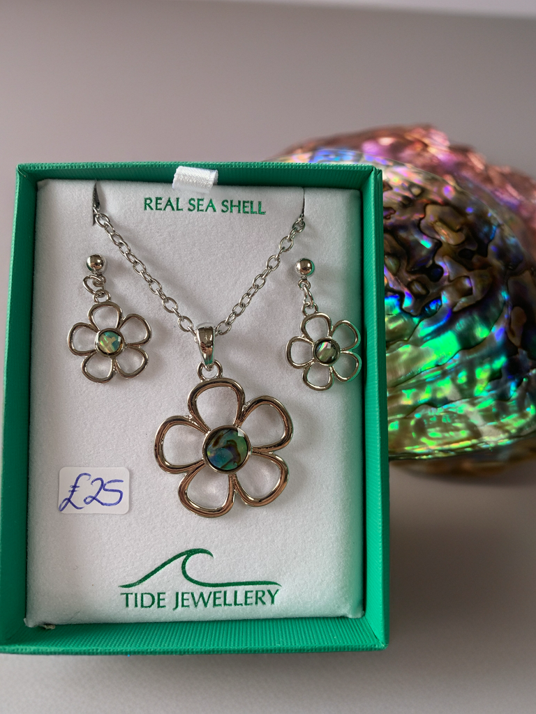 Flower Jewellery Set