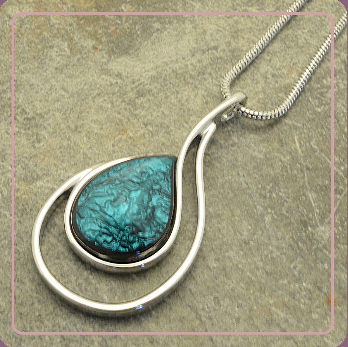Forest Green Teardrop Necklace